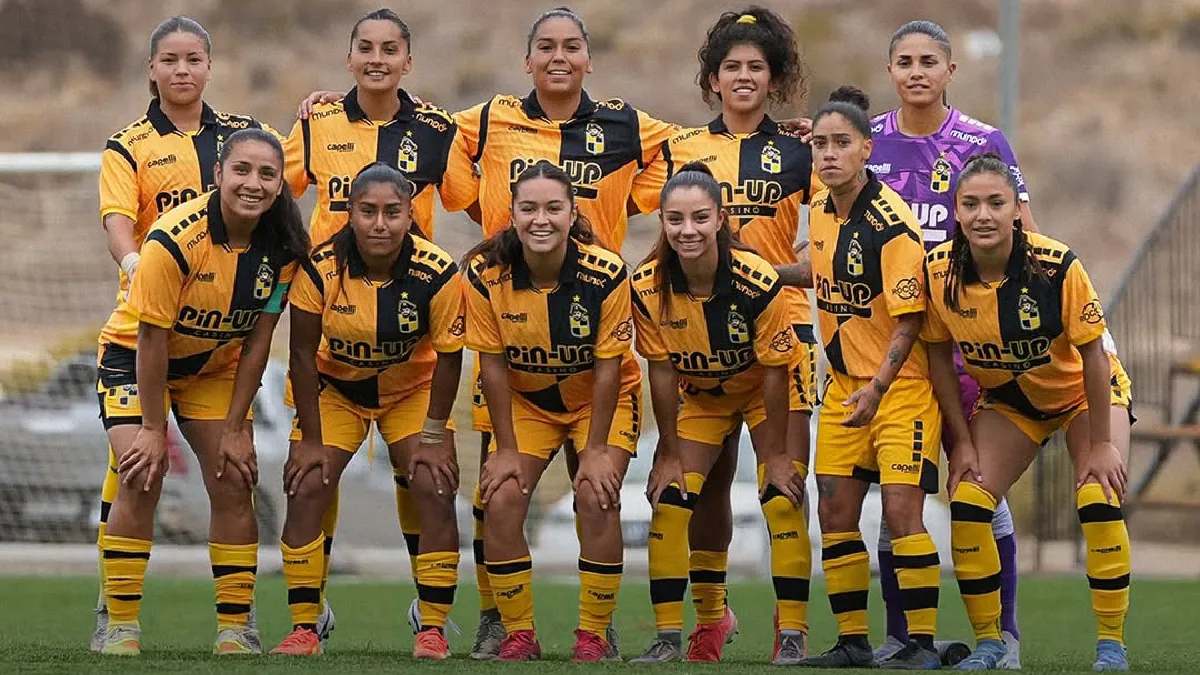 ¡Arrancó la Liga Femenina 2026! Coquimbo Unido triunfa con doblete de Adriana Moreno y enciende la pasión del fútbol chileno