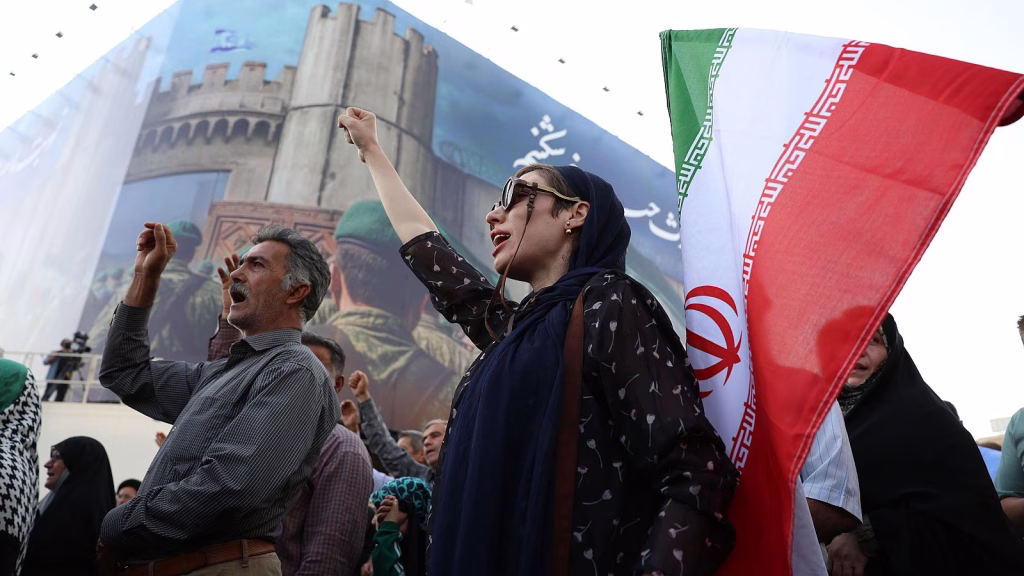Experto iraní advierte: ¿Más presión, más radicalización en Irán?