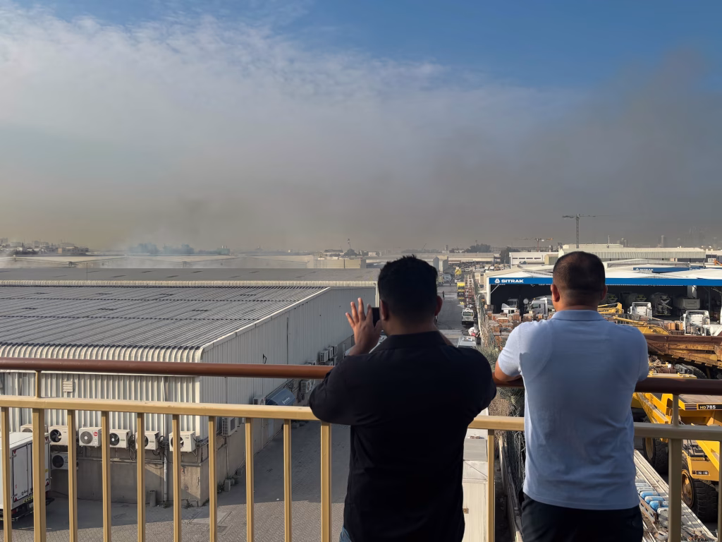 Tensión en el Golfo: Cientos de detenidos por compartir contenido sobre ataques de Irán