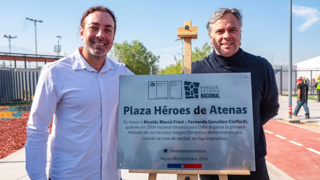 Héroes de Atenas: El Legado Dorado de Massú y González Inmortalizado en el Corazón de Chile
