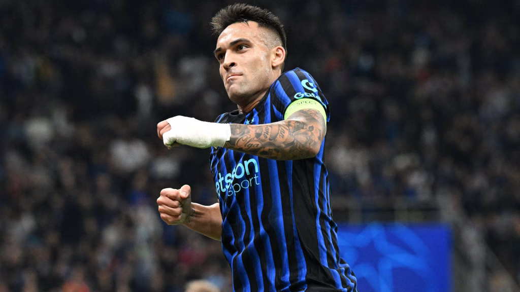 Fiebre Nerazzurra y el Renacer Lariano: La Pasión del Fútbol Italiano en Pantalla