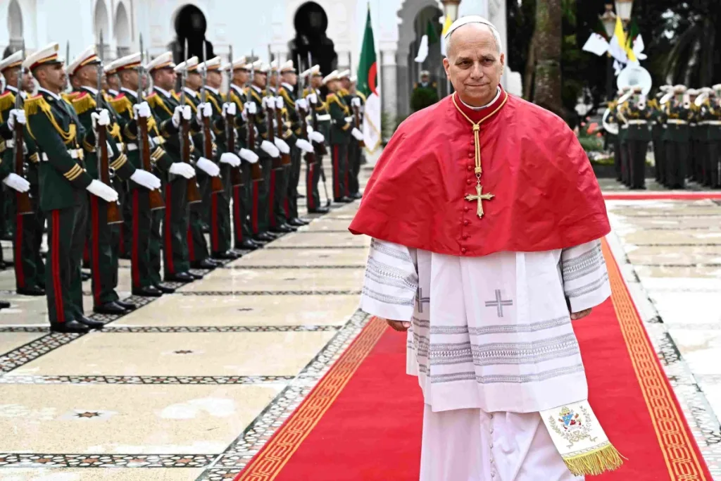 León XIV: El Papa que finalmente desafía a Trump, ¿un giro estratégico de la Iglesia?