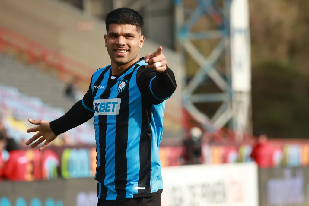 Altamirano Lidera Remontada Histórica: Huachipato Revive la Pasión Acerera en el Campeonato Nacional