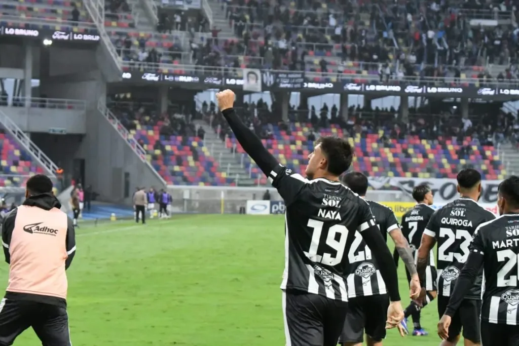 Fútbol Argentino: La Pasión de Lanús vs. Central Córdoba y la Era Digital del Deporte