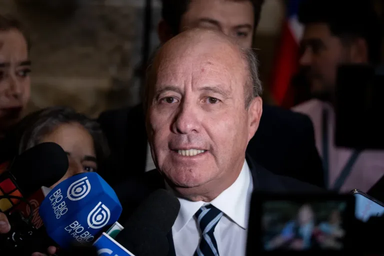 Polémica por Oficio de Dipres: ¿Amenaza al Programa de Alimentación Escolar y el Futuro de la Infancia en Chile?
