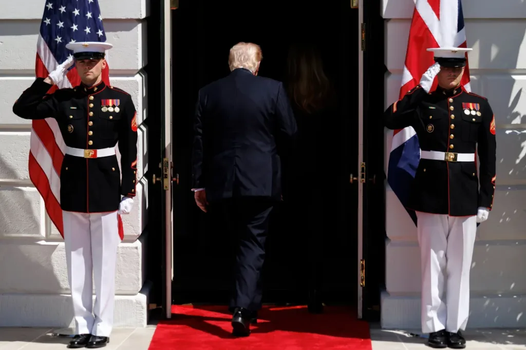 Supremo de EE.UU. Cercena Derechos Electorales: ¿Estrategia de Trump?