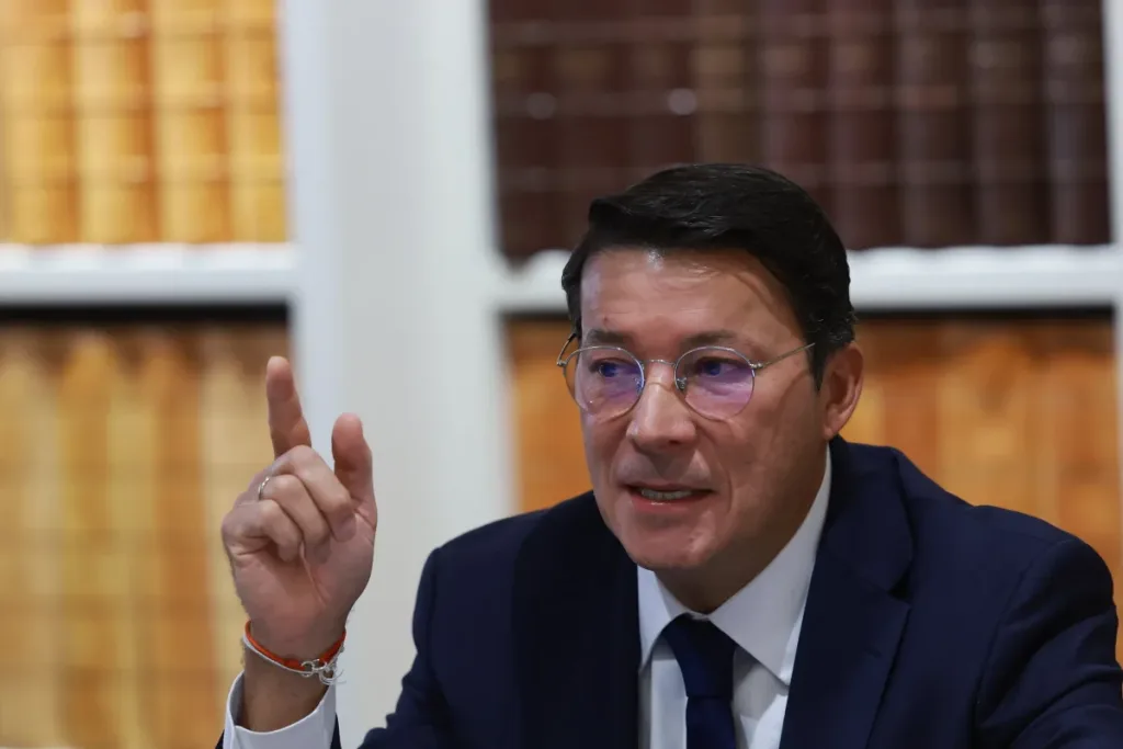 Colombia: Blindaje Electoral ante la Desinformación y el Fantasma del Fraude