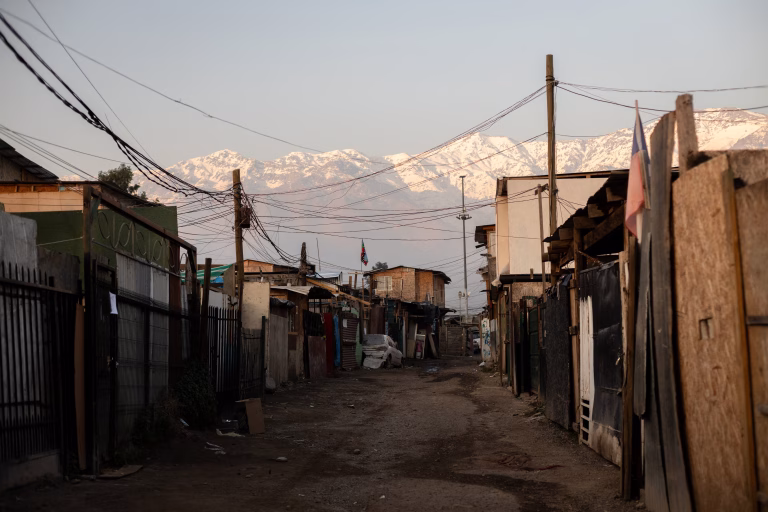 Migración y Vivienda: El Desafío Habitacional y la Convivencia Intercultural en Chile