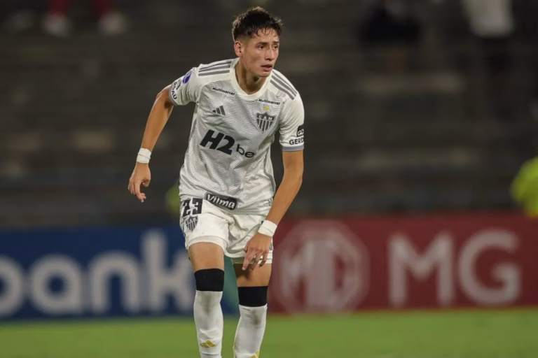 Iván Román Testigo de Goleada en Brasileirao: ¿Un Futuro Prometedor en Atlético Mineiro?
