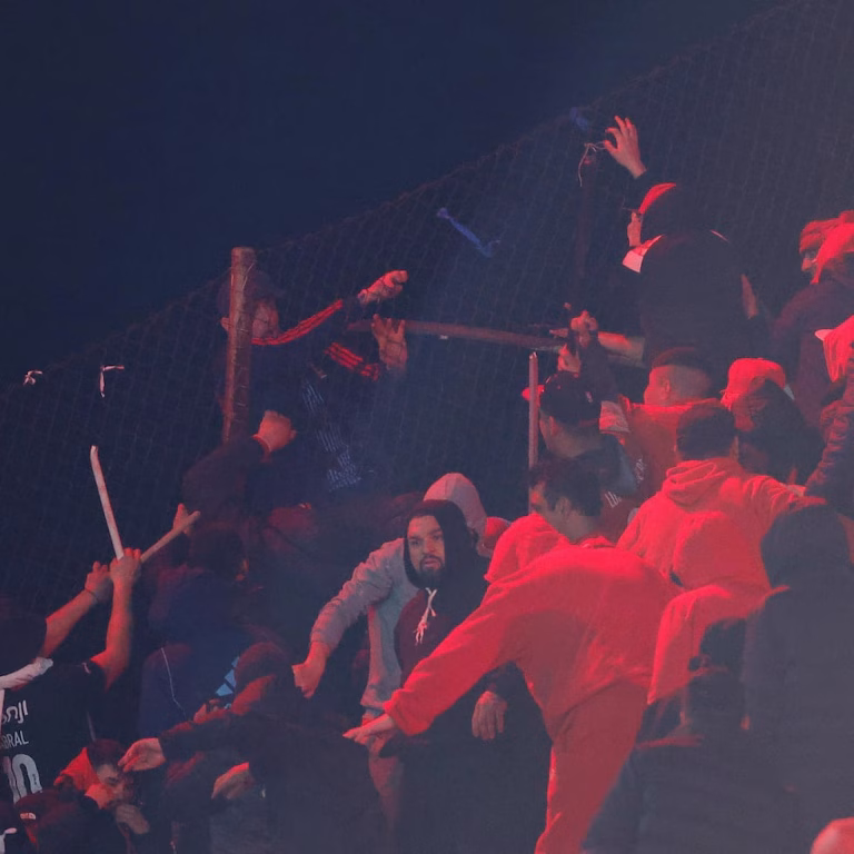 Justicia por Hinchas: Azul Azul Persigue Responsables de Violencia en Avellaneda
