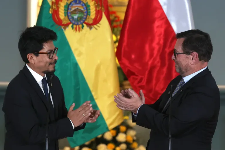 Chile y Bolivia: ¿Un Nuevo Amanecer Diplomático tras Décadas de Distancia?