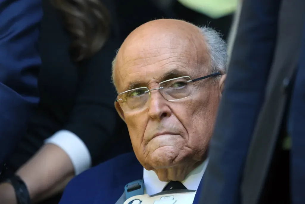 Rudy Giuliani Hospitalizado: ¿Fin de una Era Controversial en la Política de EE. UU.?