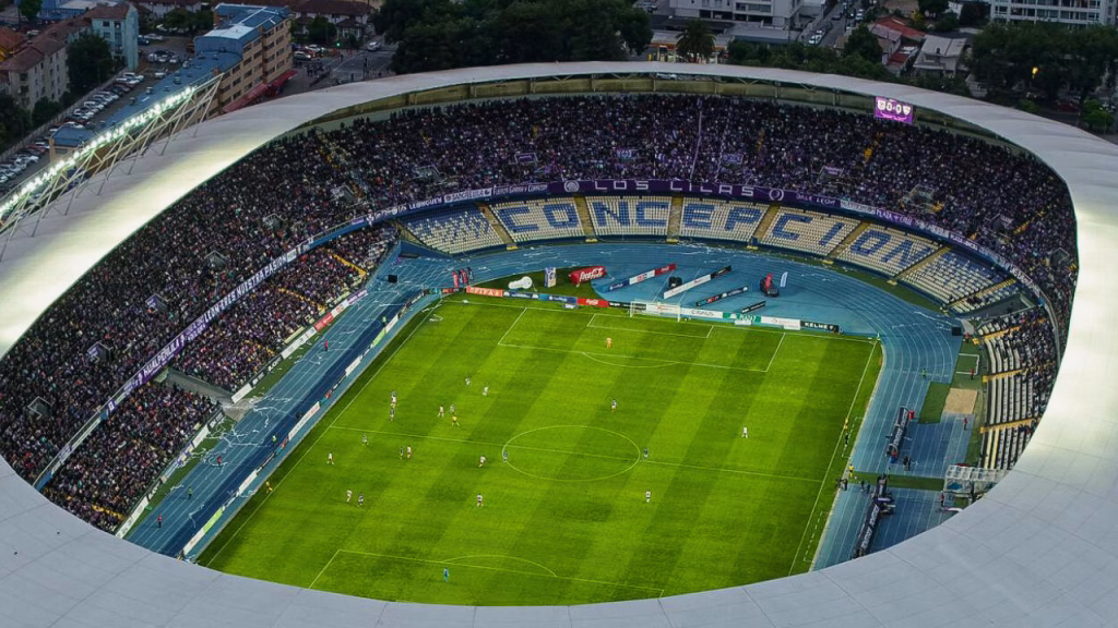 Deportes Concepción: Derrota en Ester Roa Reaviva Debate sobre Futuro Lila