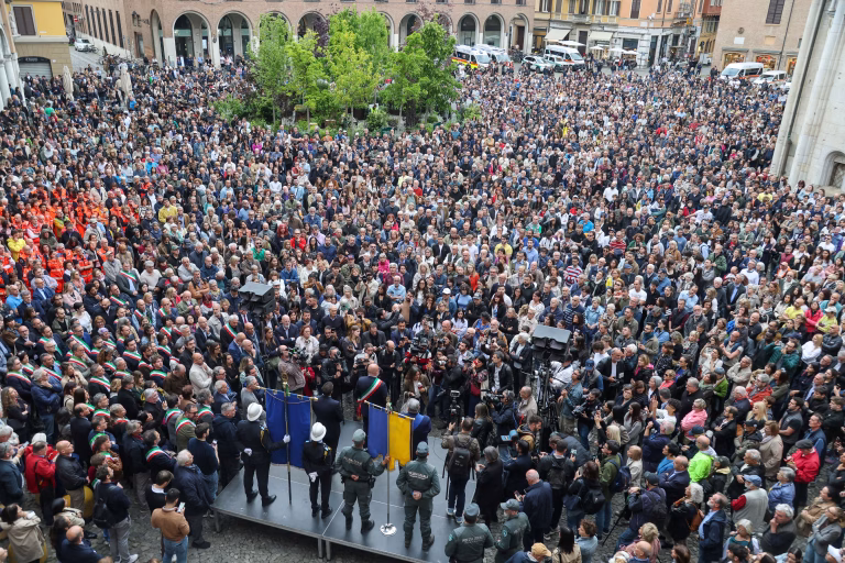 Atropello en Módena: Gobierno descarta radicalización en autor con historial psiquiátrico