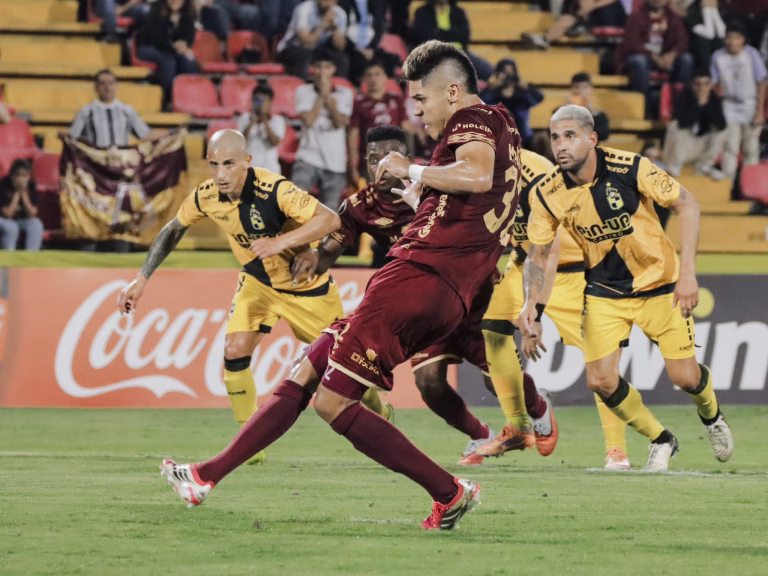 Análisis Virtual: Coquimbo Unido y Tolima, la Era de la Predicción Deportiva