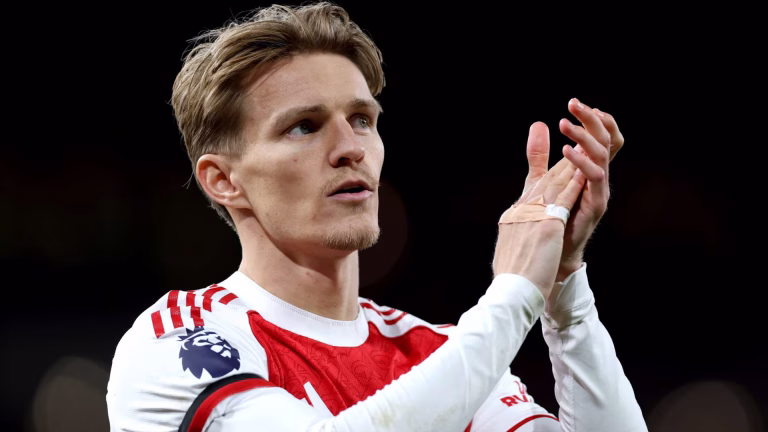 Odegaard al Rescate: El Análisis Táctico del Empate Noruego que Desnuda su Dependencia del Talento Individual