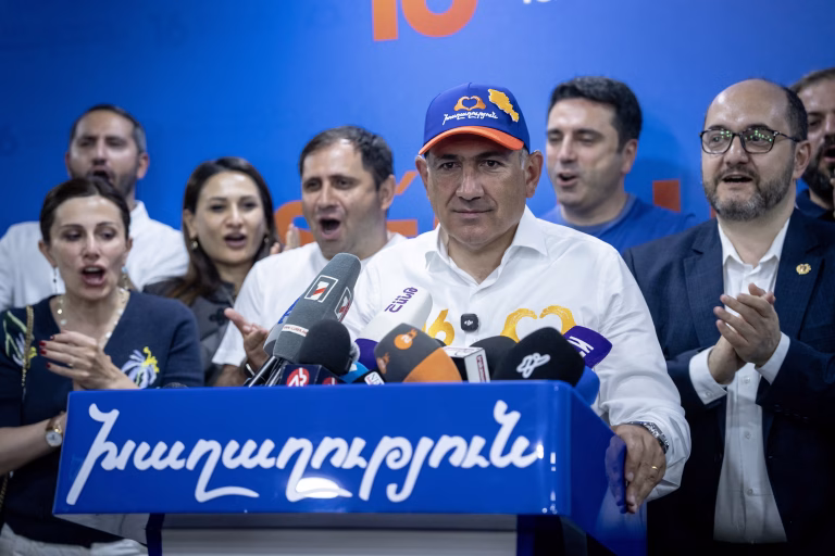 Elección en Armenia: El Voto que Desafía a Rusia y por qué su Eco Podría Sentirse hasta en el Biobío