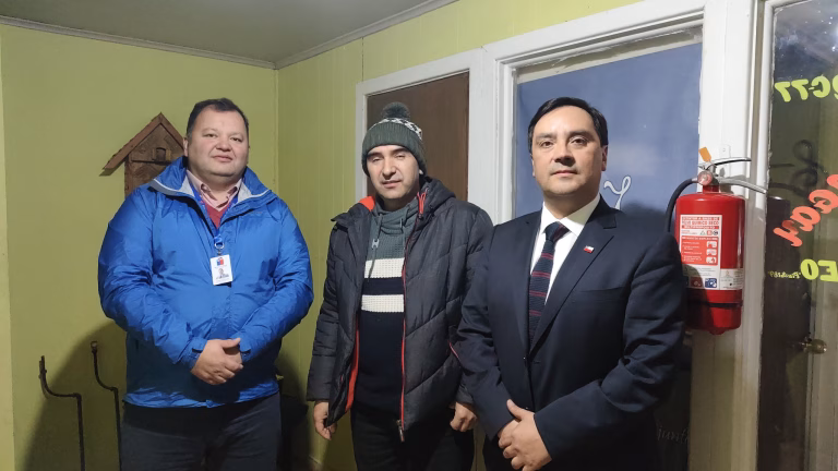 Gobierno se despliega en Ñuble ante invierno: Seremis anuncian ayudas en Yungay, El Carmen y Bulnes por crisis energética y seguridad escolar