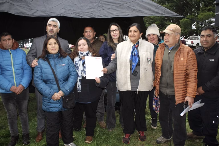 Tras una Década de Espera, Chol Chol Celebra: Luz Verde para Pavimentación Clave en Rucapangue