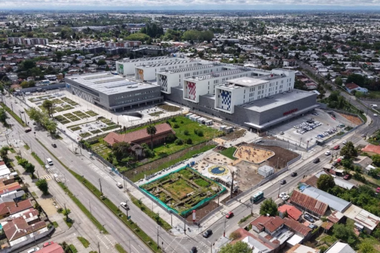 Crisis en Ñuble: Despidos en Salud Sacuden Apertura del Vital Hospital Regional
