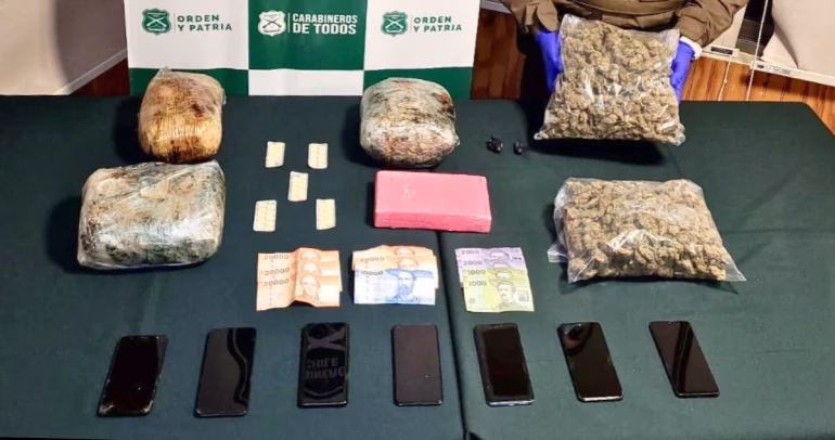 Ruta 5 Sur: Incautan 750 comprimidos de clonazepam en Cabrero, ¿un eslabón más en la cadena del microtráfico regional?