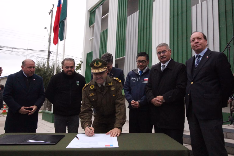 Yumbel da paso clave en seguridad: Entregan nuevo edificio de la 5ª Comisaría a Carabineros