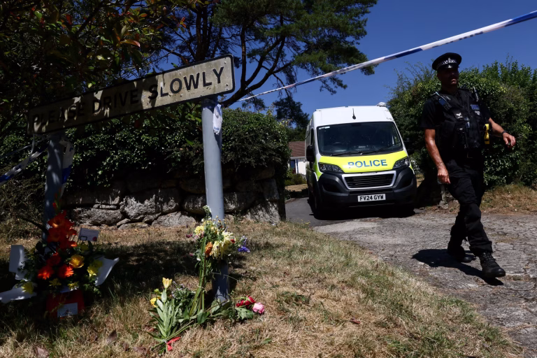 Fiscalía Británica Acusa Formalmente a Hombre de 28 Años por Asesinato de Política Ann Widdecombe