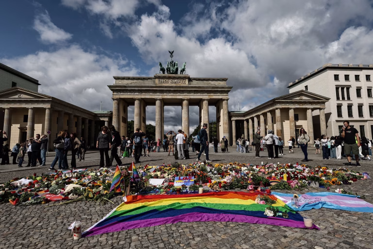 Tras atentado en Berlín, oposición alemana abre debate para reforzar vigilancia sobre islamistas peligrosos