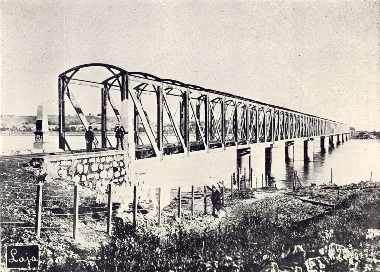 El Tren Vence al Río: Inauguran Puente Ferroviario sobre el Laja