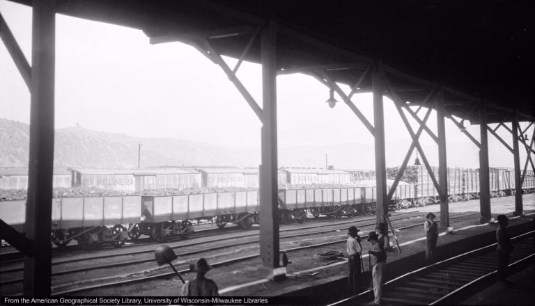 El Vapor Llega al Corazón de Ñuble: Se Inaugura el Ferrocarril Chillán-San Rosendo