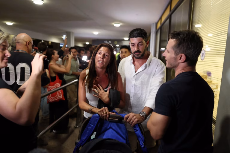 Héroe a 30.000 pies: Pasajero frustra ataque en vuelo a Tel Aviv desviado a Arabia Saudí