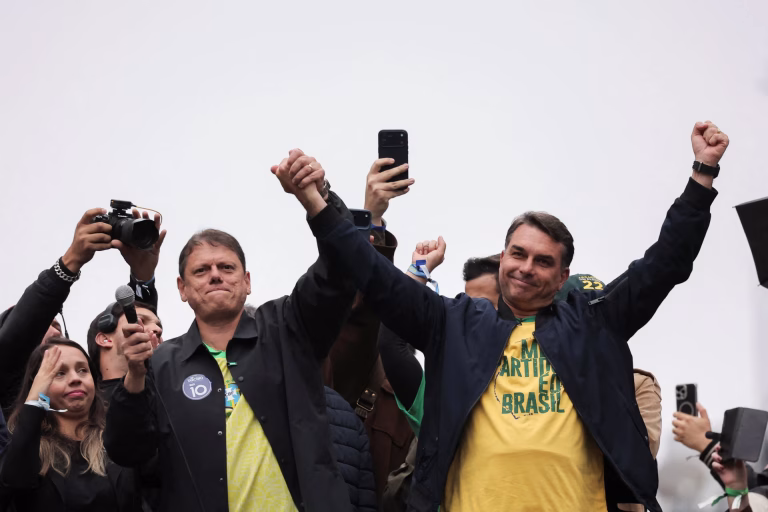 Derecha se impone en São Paulo: Tarcísio de Freitas reelecto, debilitando al sucesor de Lula