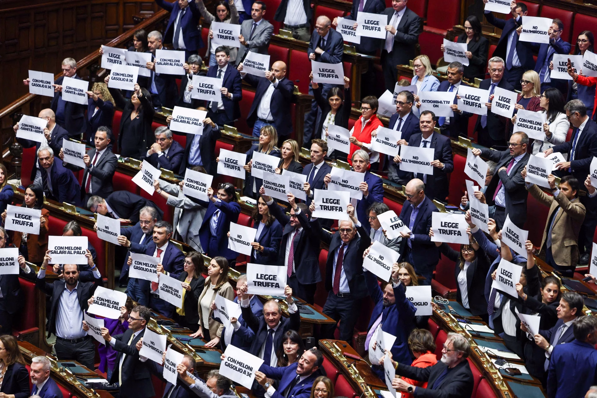 Gobierno de Meloni aprueba polémica reforma electoral en Italia y aumenta la tensión política