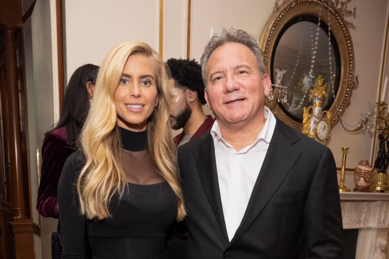 Katie Zacharia, ex comentarista conservadora, asume como nueva portavoz de la Casa Blanca