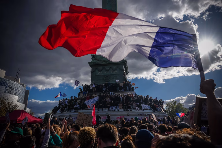 Francia en crisis: Protestas estudiantiles masivas desafían al gobierno a meses de las elecciones presidenciales