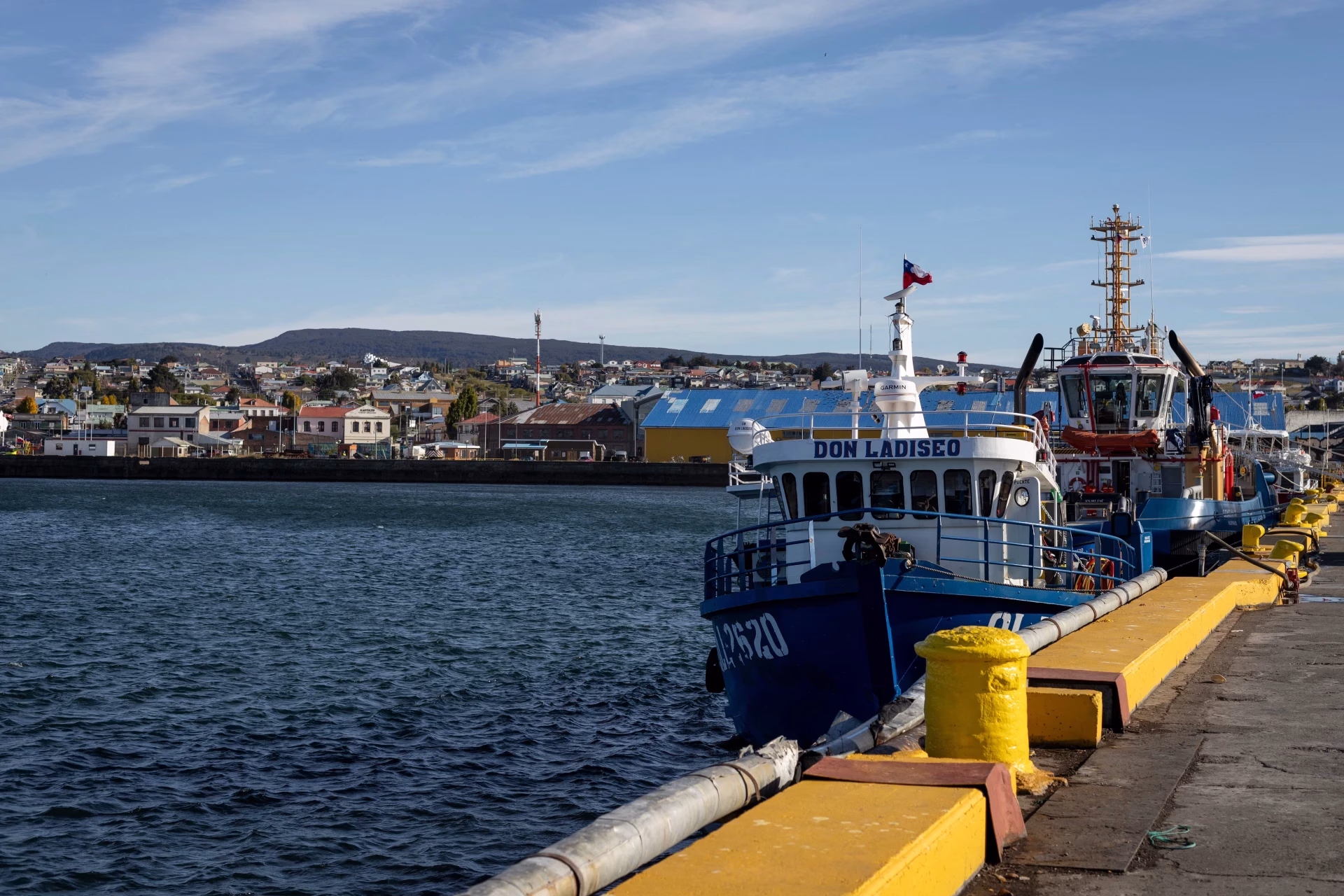 Tensión con Argentina: Chile reactiva ruta comercial entre Punta Arenas y las Malvinas