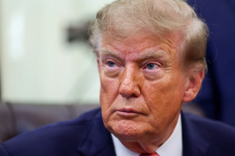 Administración Trump deja en el limbo el estatus de protección para miles de ucranios y sudaneses