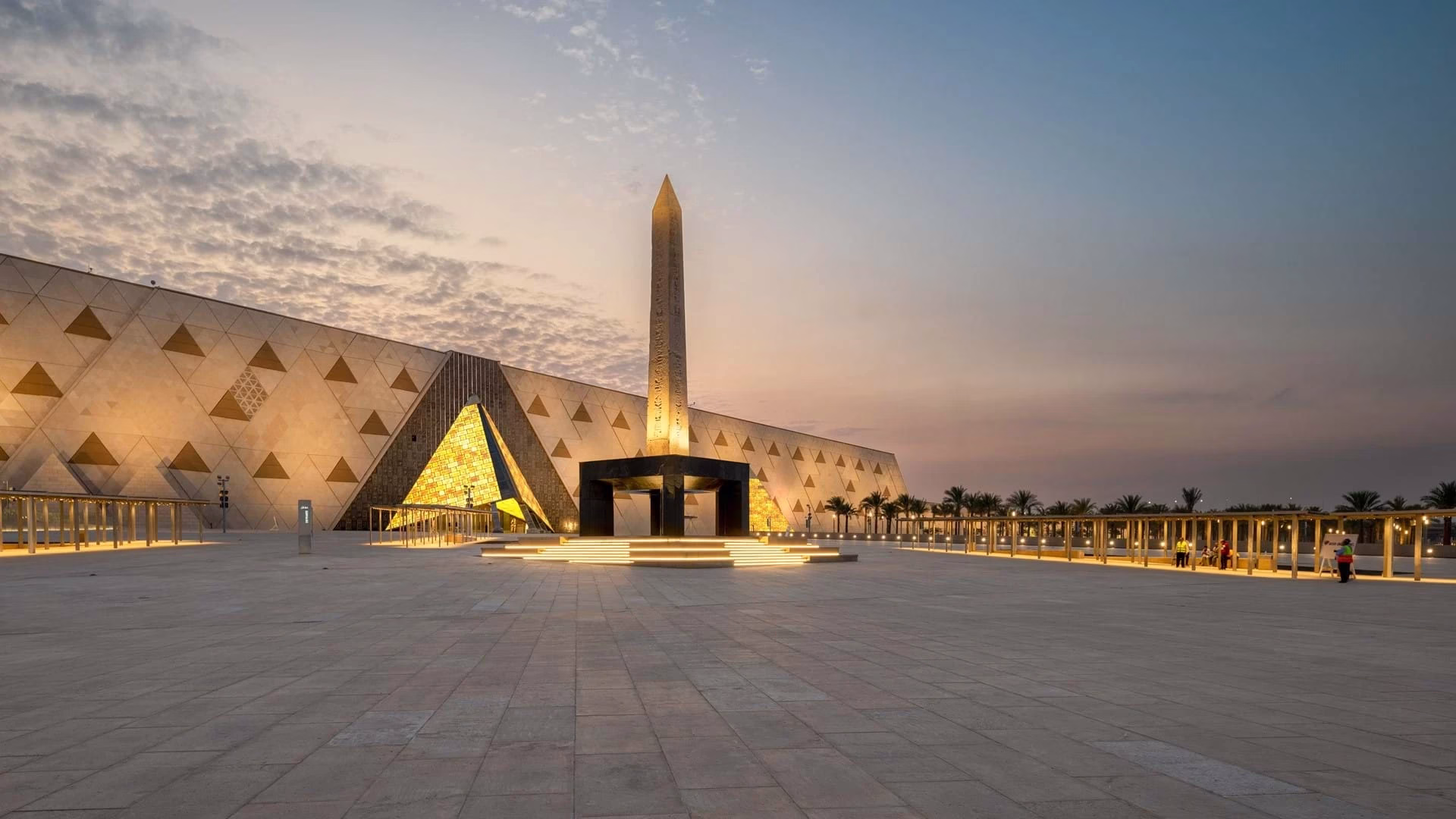 Egipto inaugura el Gran Museo Egipcio, el complejo arqueológico más grande del mundo